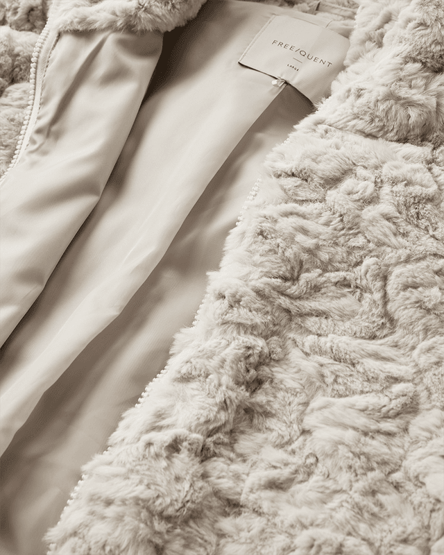 FOBY JAKKE - CREAM