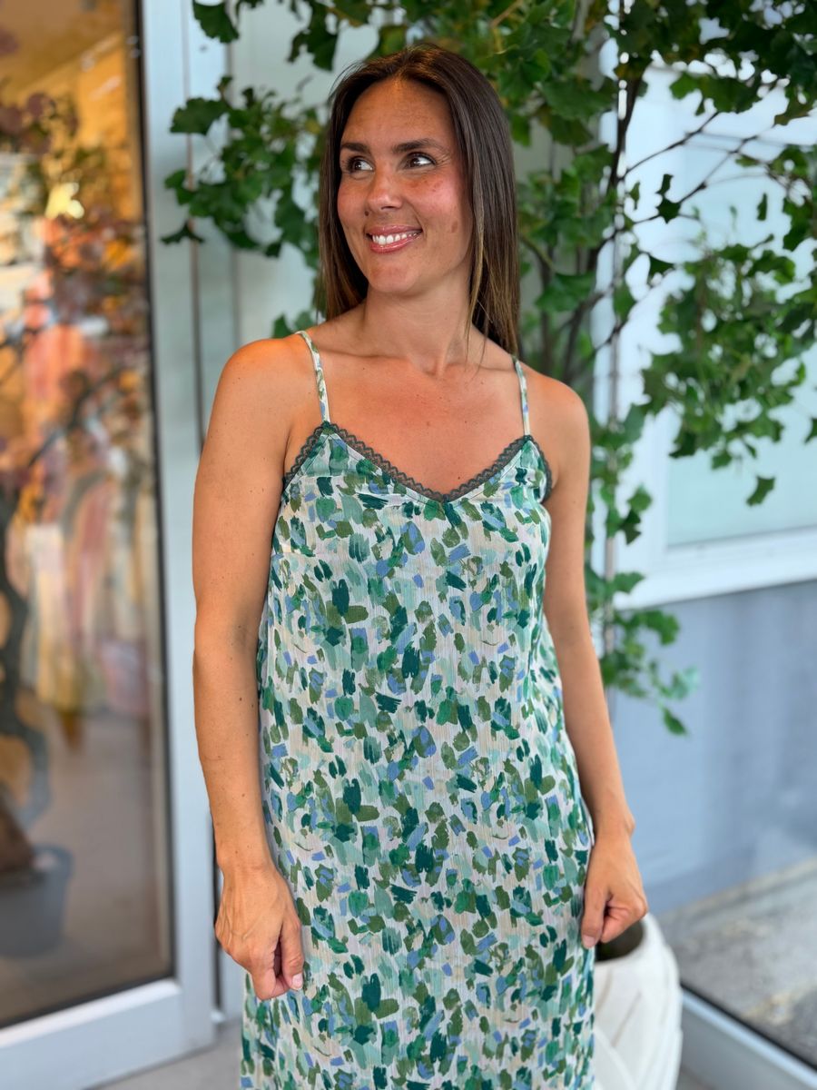 EMMA STROPPE KJOLE ANKEL - GRØNN PRINT