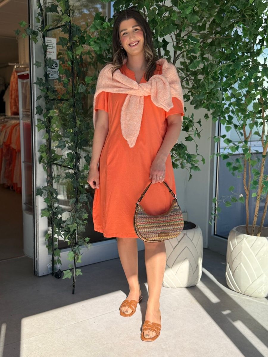 LANEY KJOLE M/KORT ERM - ORANGE