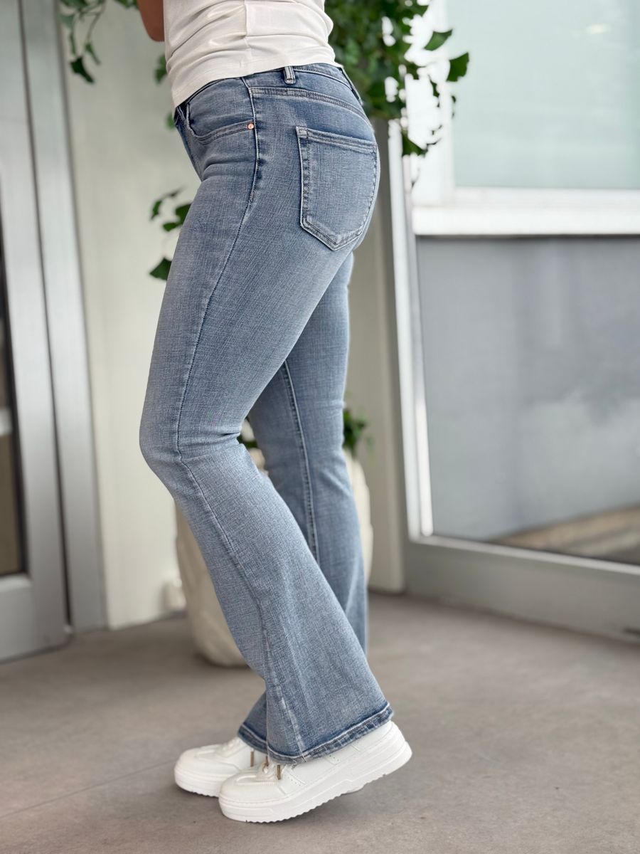 FLASH FLARED JEANS 32
