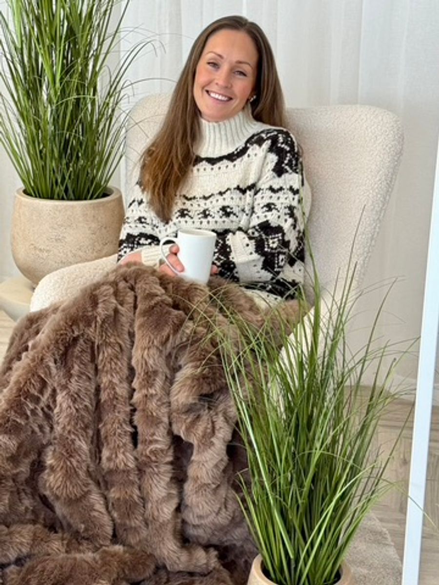 AMPLE STRIKKE GENSER - BRUN / CREME