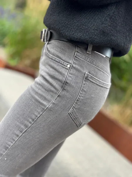 Hovedbilde BETTY FLARED JEANS 30