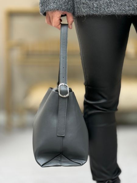 Hovedbilde RILEY VESKE - MØRK GRÅ 