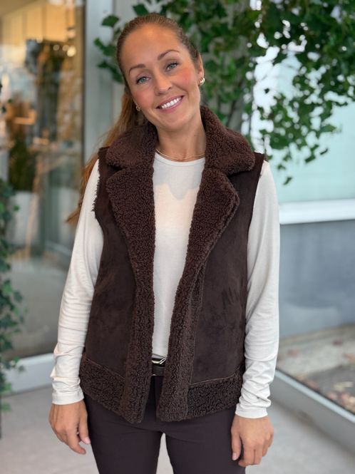 Hovedbilde LAMBY VEST - BRUN