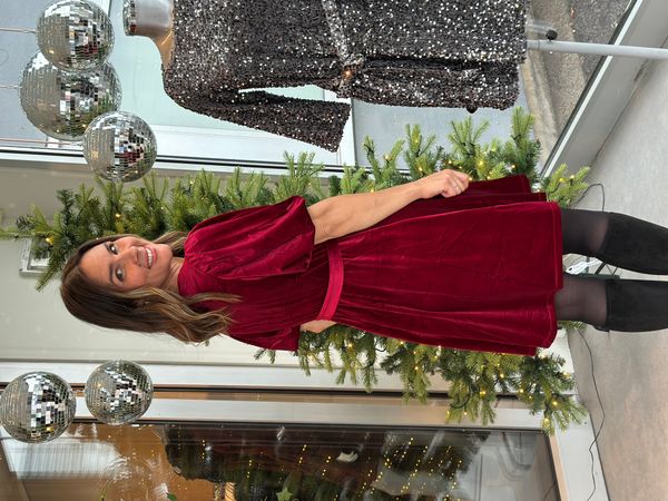 Hovedbilde BELLA VELVET  KJOLE - BURGUNDER