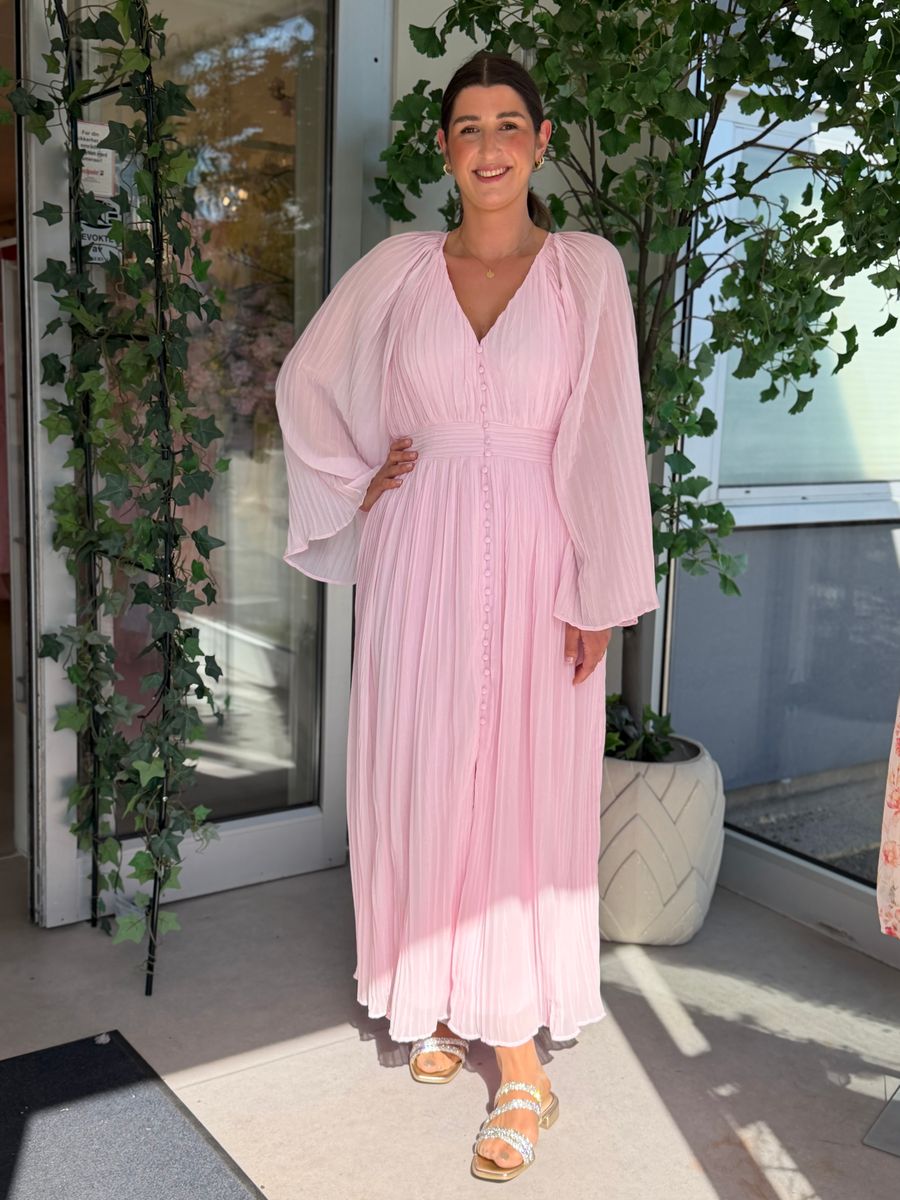 DORA PLISSE MAXI KJOLE - ROSA