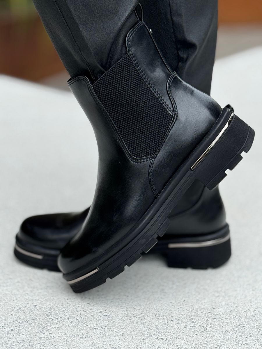 BOOTS M/METALL DETALJ - BLACK