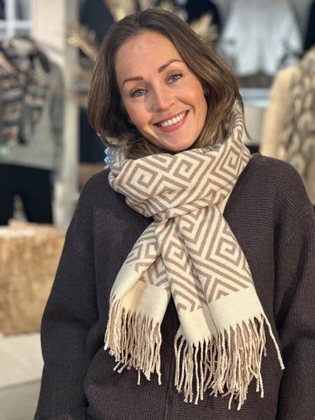 Hovedbilde SKJERF M/FRYNSER - OFFWHITE / BEIGE