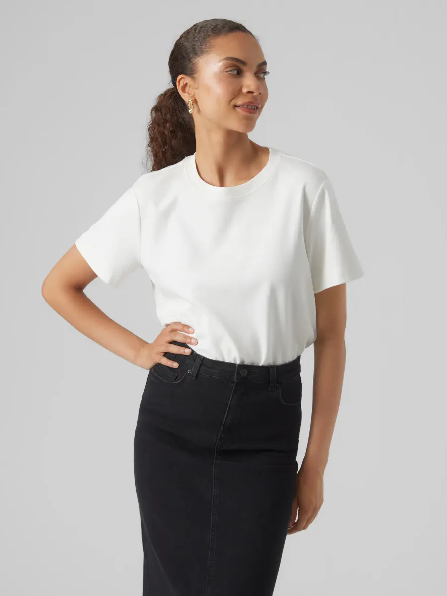 NAIMA T-SHIRT - HVIT