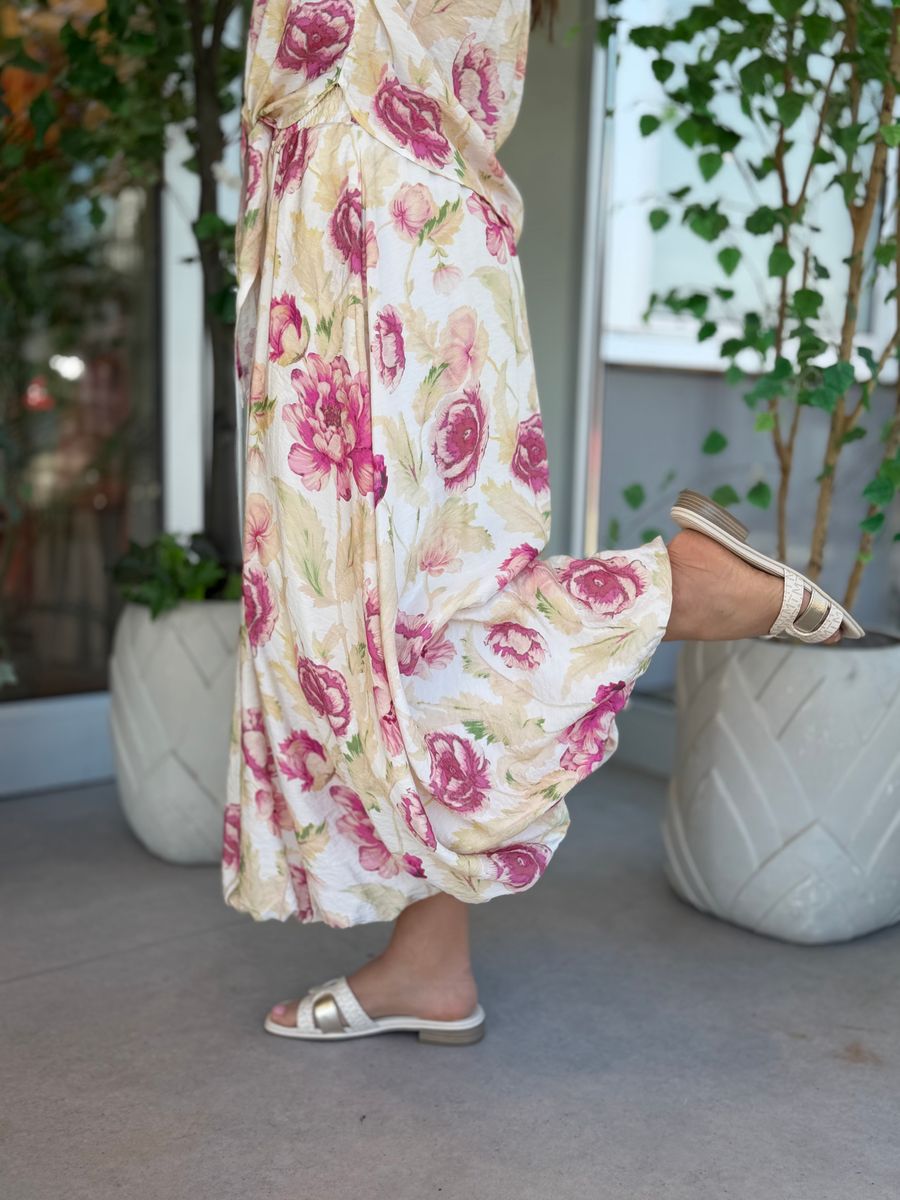MAISE SKJØRT - ROSA BLOMSTER