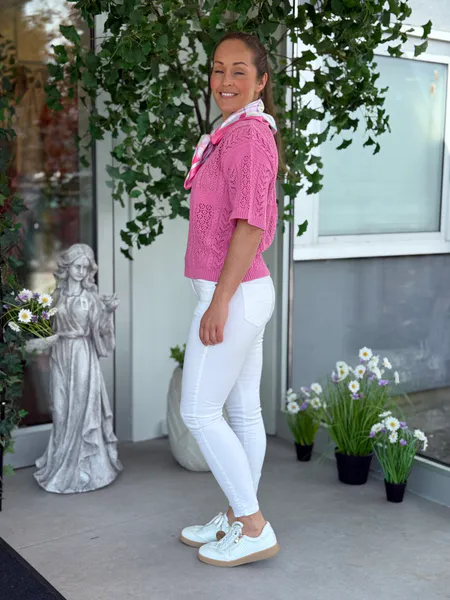 Hovedbilde ARWEN GENSER - ROSA