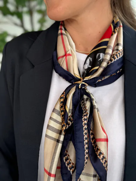 Bilde av SKJERF SILKEMIX CHECK  - SAND/NAVY/RØD