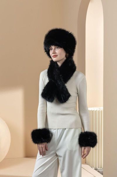 Hovedbilde FUSKEPELS SKJERF - SORT