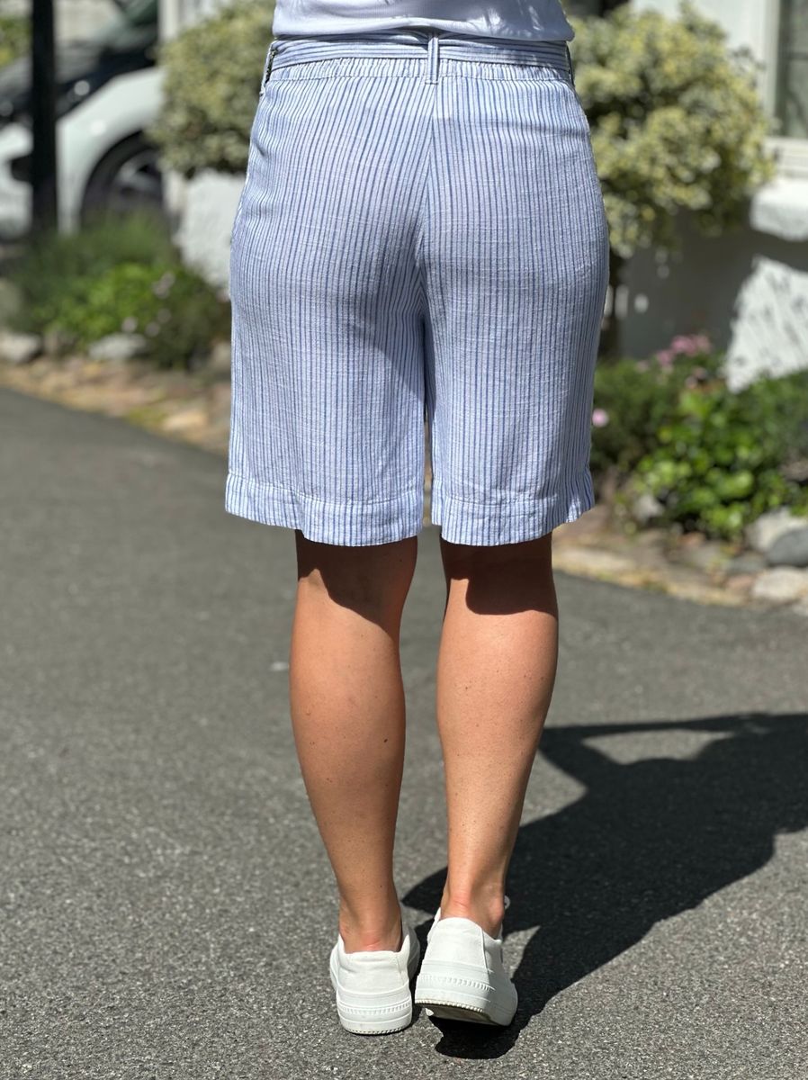 LAVARA SHORTS STRIPES - DENIMBLÅ/HVIT