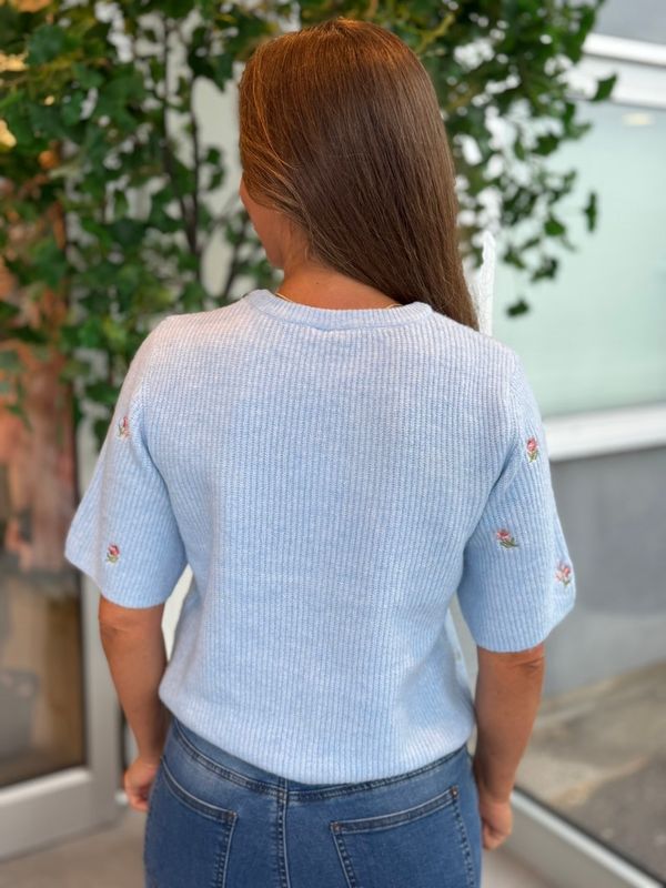 SILLY CARDIGAN FLOWERS  - LYS BLÅ