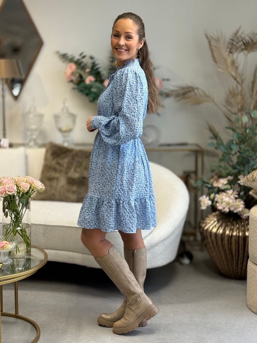 NOELLE KJOLE M/BLOMSTER - LYSBLÅ