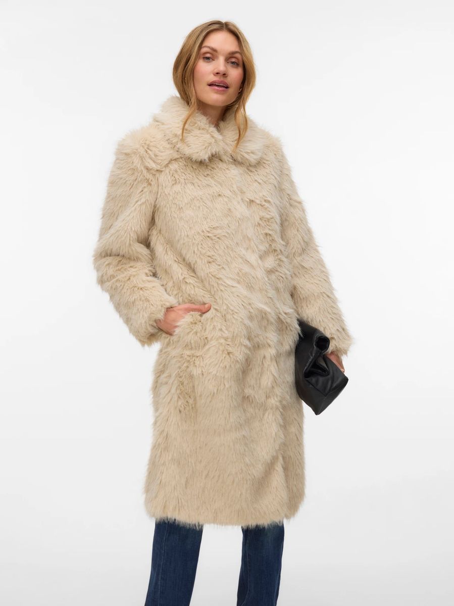 GLORIA FAUX FUR KÅPE - CREAM