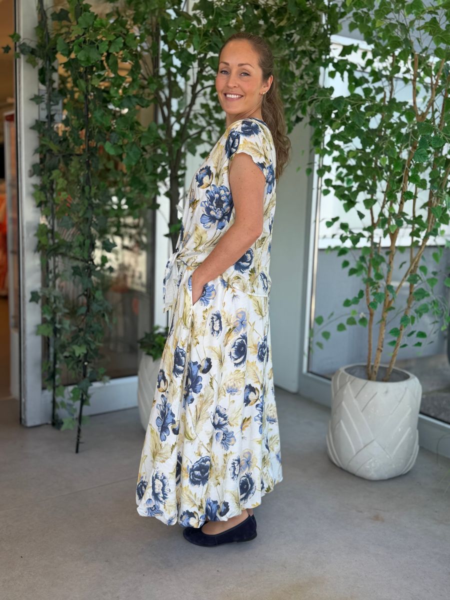 MAISE SKJØRT - BLÅ BLOMSTER