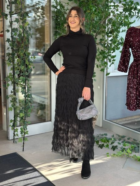 Hovedbilde CARALIA TYLLSKJØRT - SORT