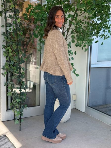 Hovedbilde BOWS KNIT GENSER M/VOLANG - CAMEL MELERT
