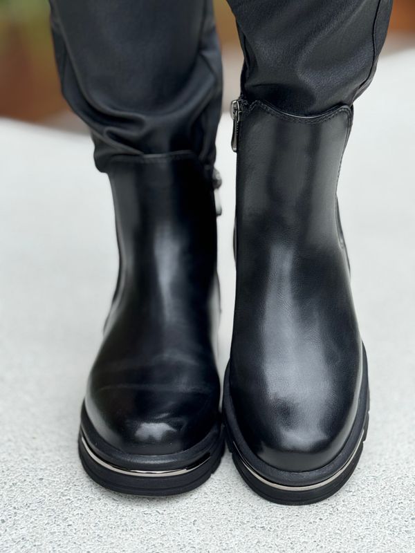 BOOTS M/METALL DETALJ - BLACK