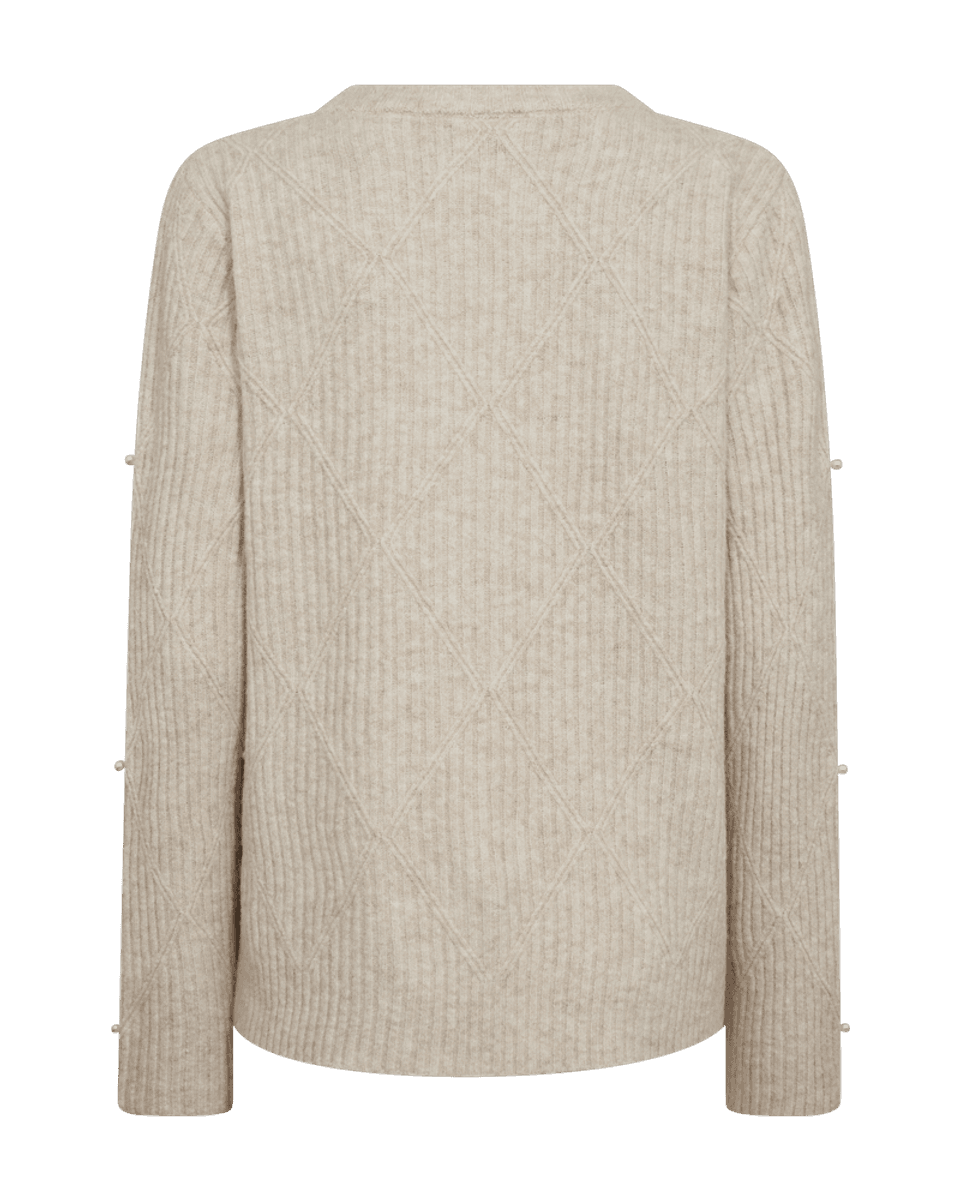 PEARLY GENSER - MOONBEAM