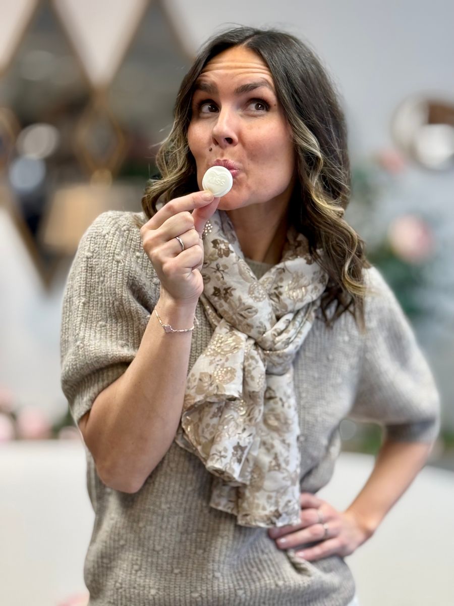 SKJERF SMÅ BLOMSTER - SAND / CAMEL